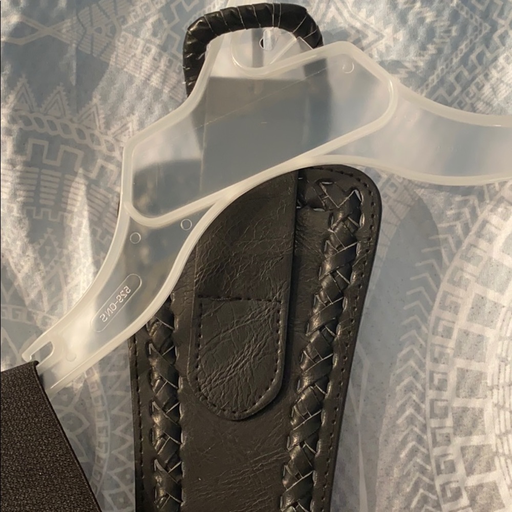 Belt - Picture 4 of 5